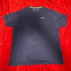 Patagonia Men's Responsibili-tee Fitz Roy Box Logo T Shirt Size XL Blue